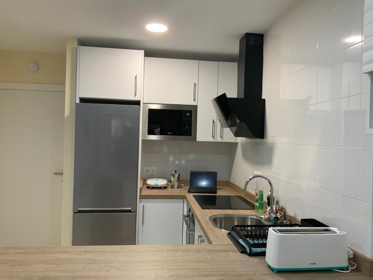 Moderno Apartamento En Primera Linea Paseo Maritimo ฟูเอนฮิโรลา ภายนอก รูปภาพ
